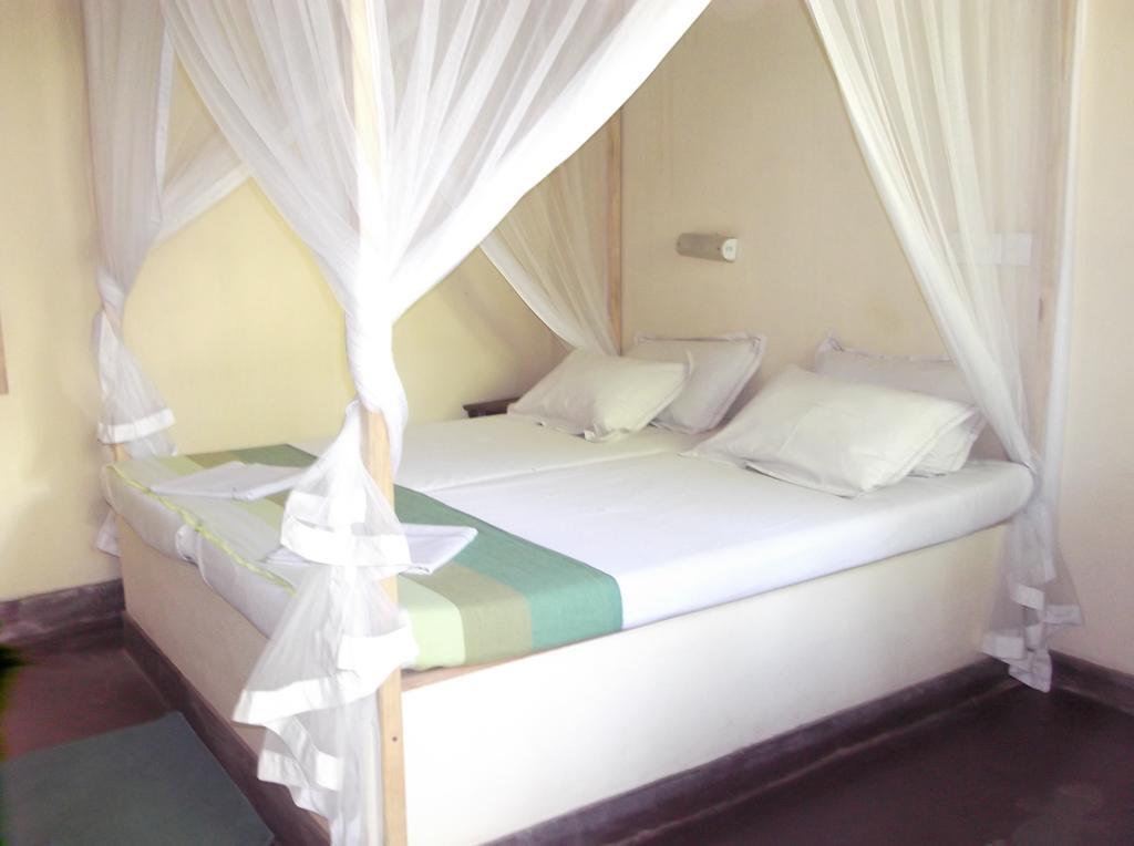 Gecko Restaurant & Rooms Arugam Bay Εξωτερικό φωτογραφία